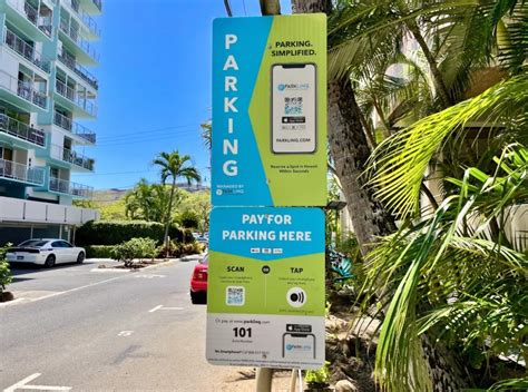 App lets drivers in Hawaii find parking spaces and pay with NFC